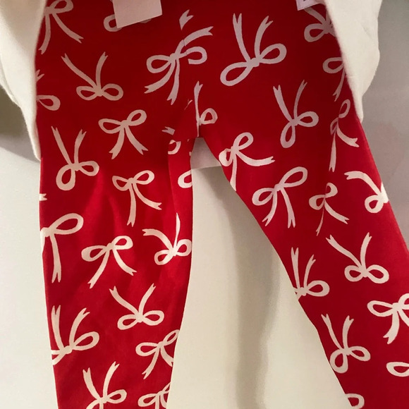 NWT Cat & Jack Best Gift Ever Outfit - Picture 6 of 9